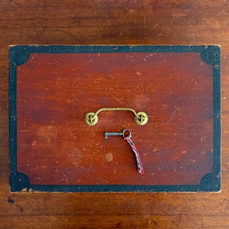 Antique carmine paint-decorated document box with working lock