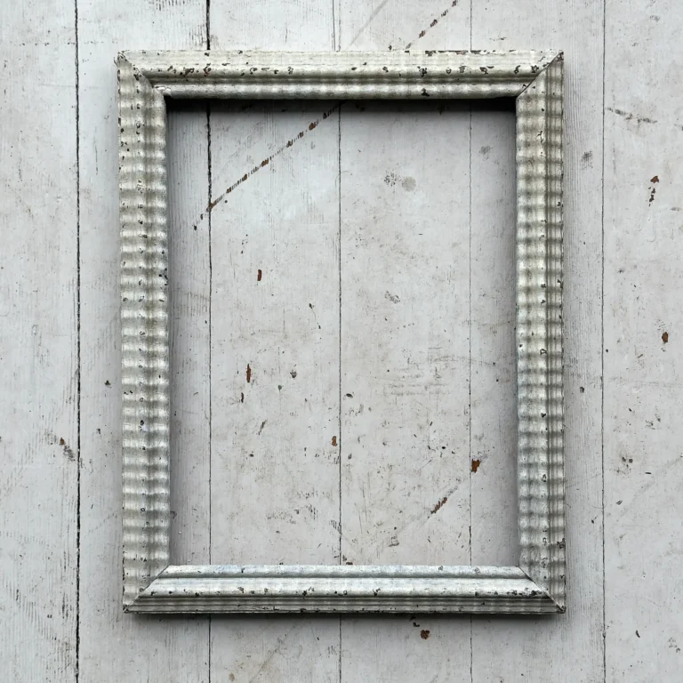 dutch ripple picture frame
