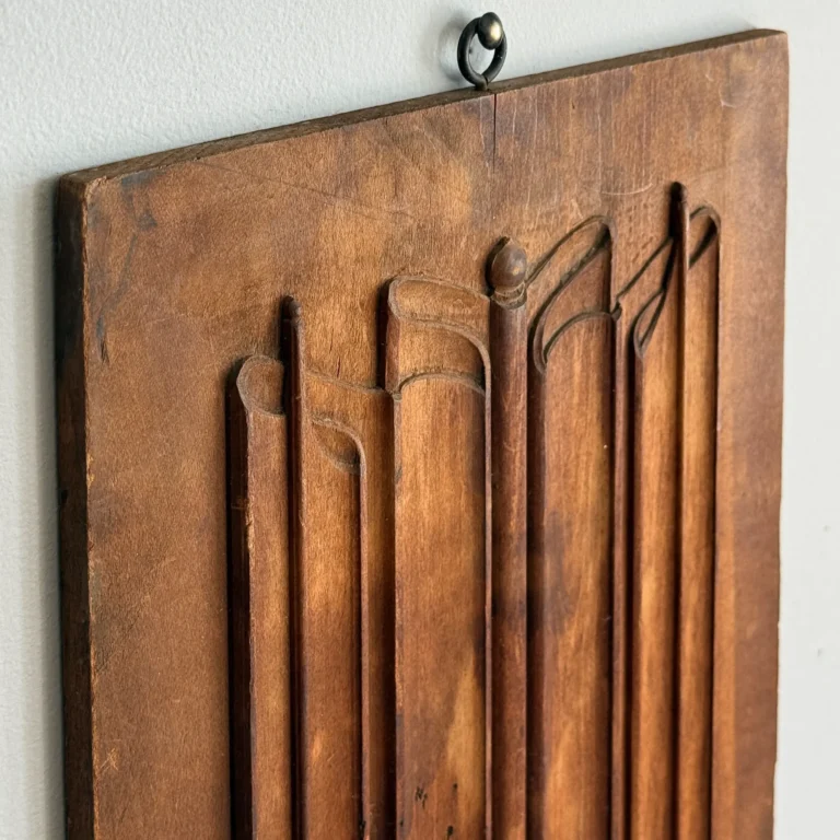 linen-fold panel