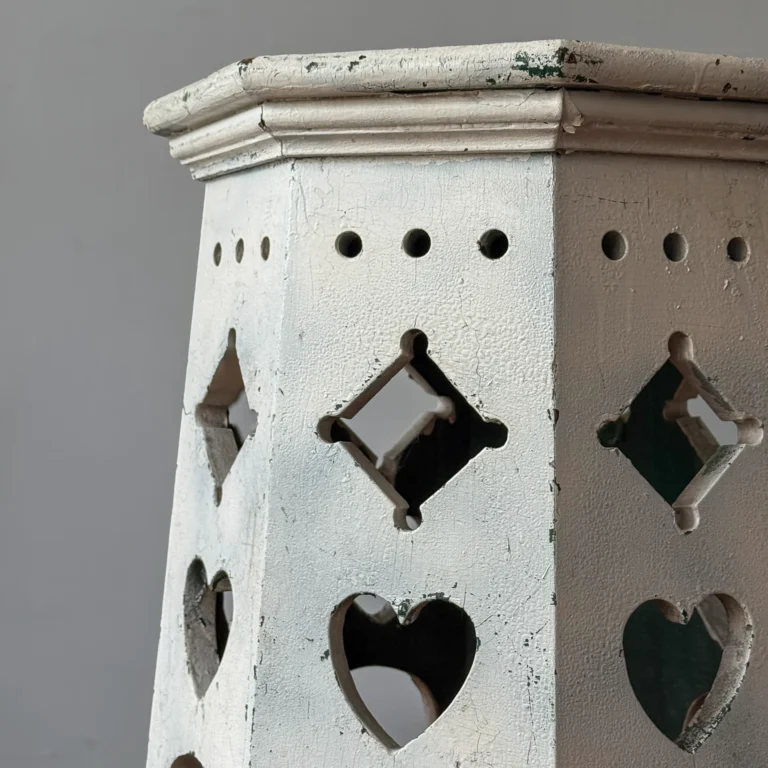 Moroccan-style tabouret