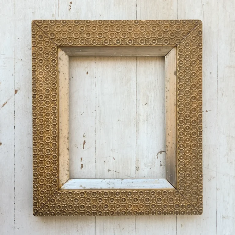 Aesthetic Movement picture frame with gold rosette pattern
